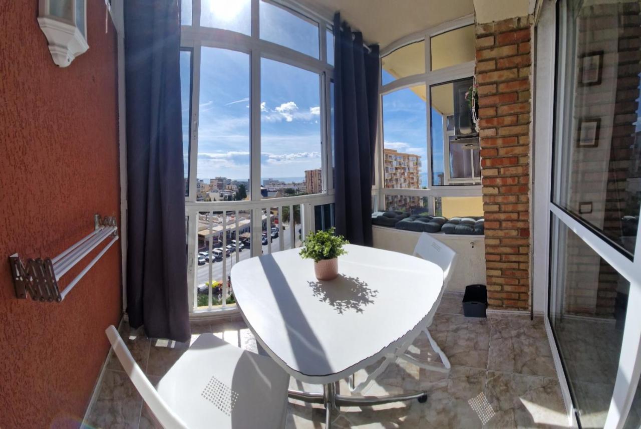 Iris Benalmadena Apartment Exterior photo
